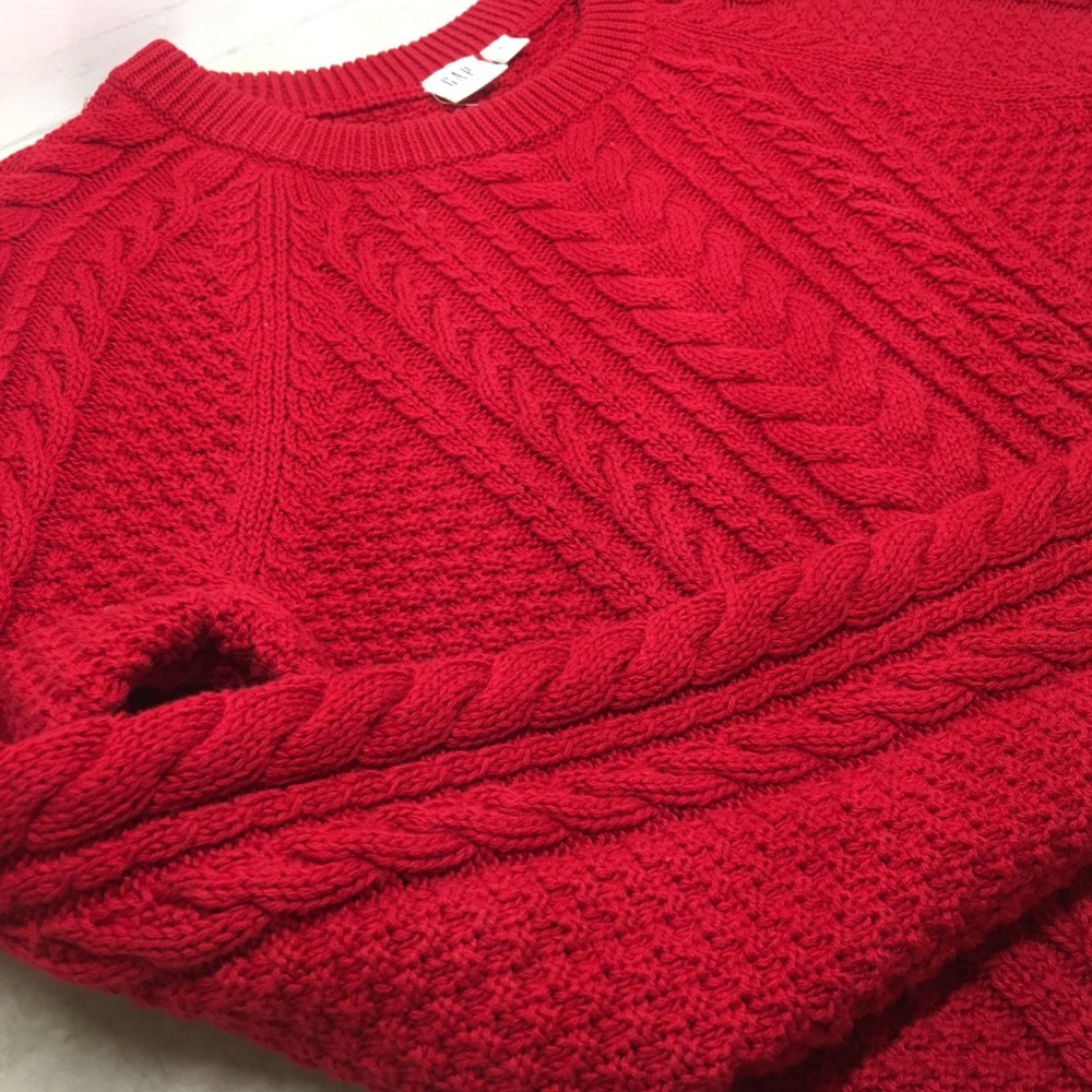 Red Cotton Pullover Sweater for all seasons